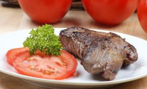 Ostrich meat: tips for cooking Ostrich meat dishes