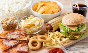 Which fast food is better to never eat? Harmful substances in fast food